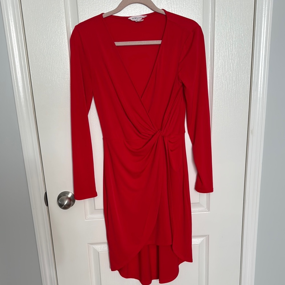 BCBG Vibrant Red Sheath Dress with Long Sleeves and V-Neck for Cocktail